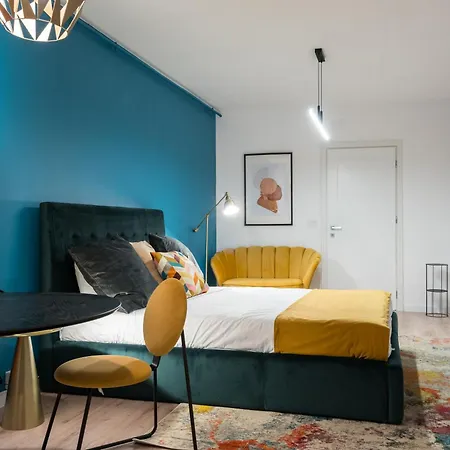 Vibrant Color-pop At Ivory *